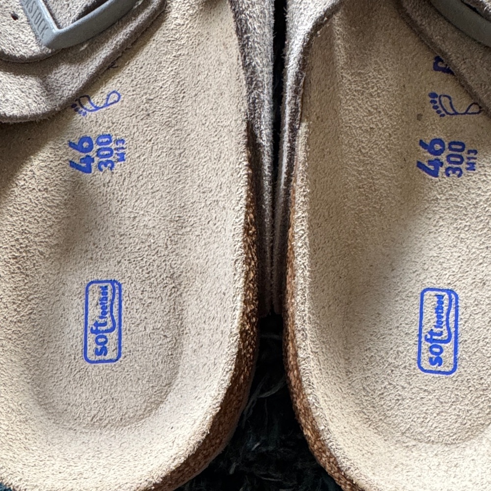 Birkenstock Arizona Soft Footbed light gray Suede Sandals - Picture 4 of 7